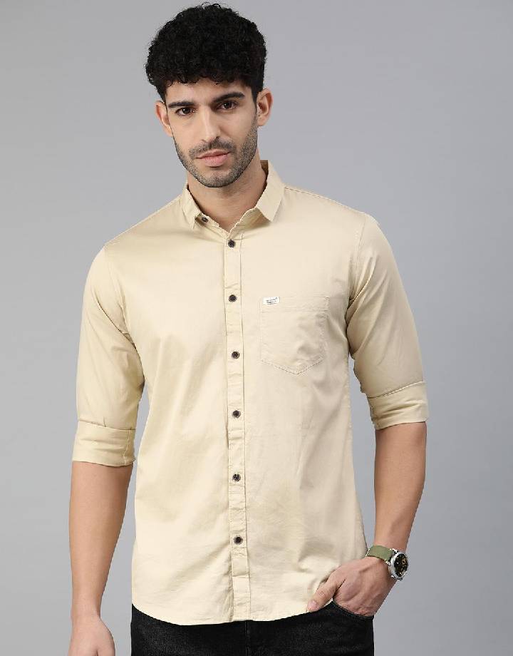 VACARIOUS Men's Cotton Slim Fit Solid Formal Shirt